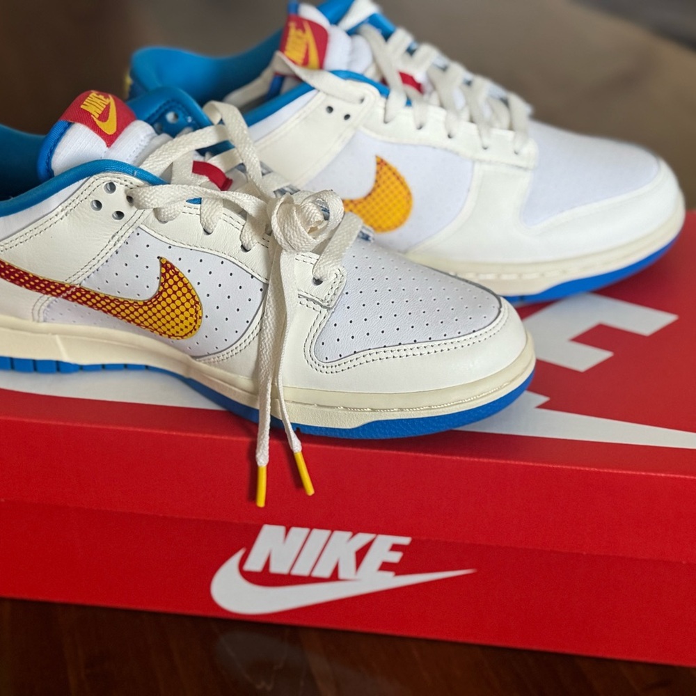 Nike Dunk low Retro SE- White and Blue (New -Size 6.5 Mens/Size 8 in Woman’s).